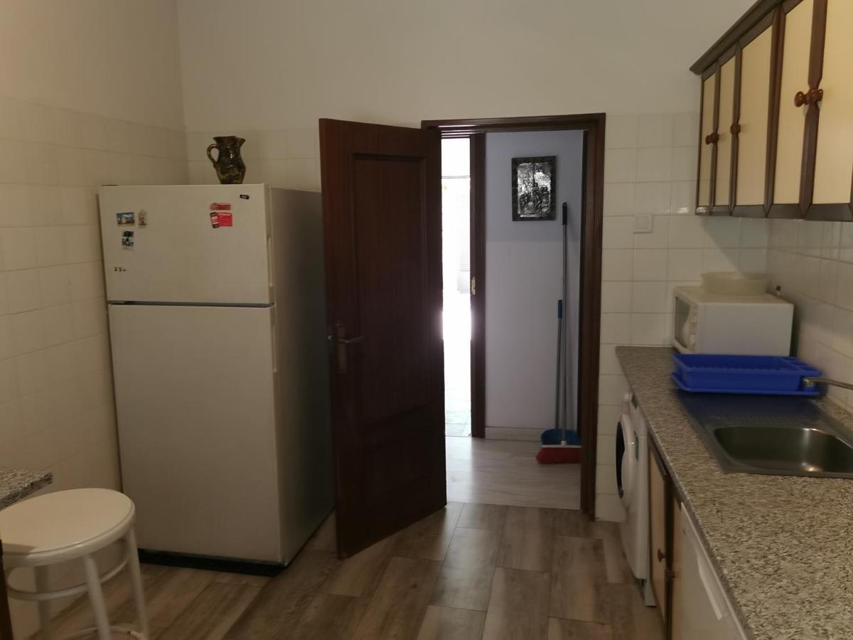 Villa "Luna De Segovia" Leganés Εξωτερικό φωτογραφία