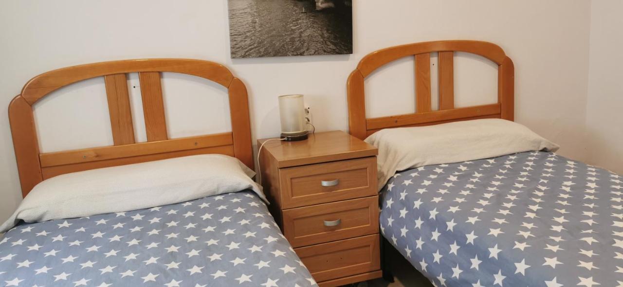 Villa "Luna De Segovia" Leganés Εξωτερικό φωτογραφία